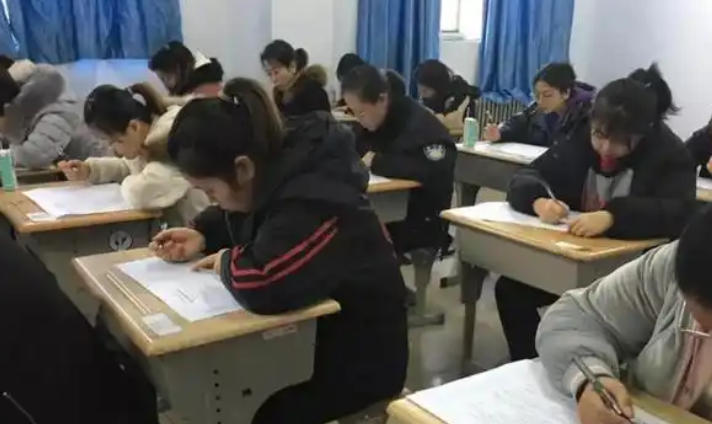 高级会计师报名时间2019年-2019年高级会计师报名时间